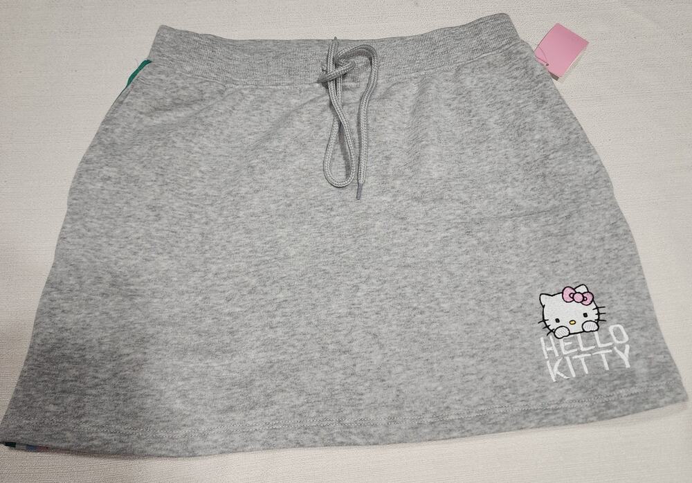 Hello kitty tennis skirt medium- embroidered